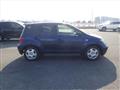 2004 Toyota IST
