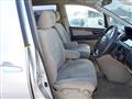 2003 Toyota Alphard