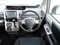 2007 Toyota Voxy