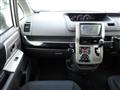2007 Toyota Voxy