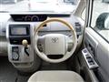 2009 Toyota Noah