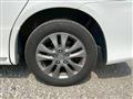 2013 Toyota Voxy