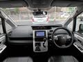 2010 Toyota Voxy