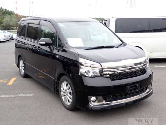 2011 Toyota Voxy