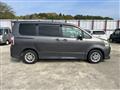 2009 Toyota Noah