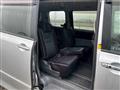 2009 Toyota Voxy