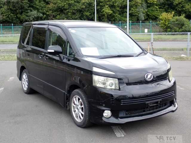 2007 Toyota Voxy