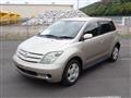 2004 Toyota IST