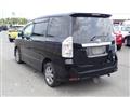 2010 Toyota Voxy