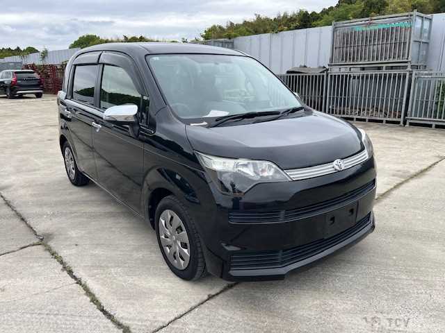 2015 Toyota SPADE