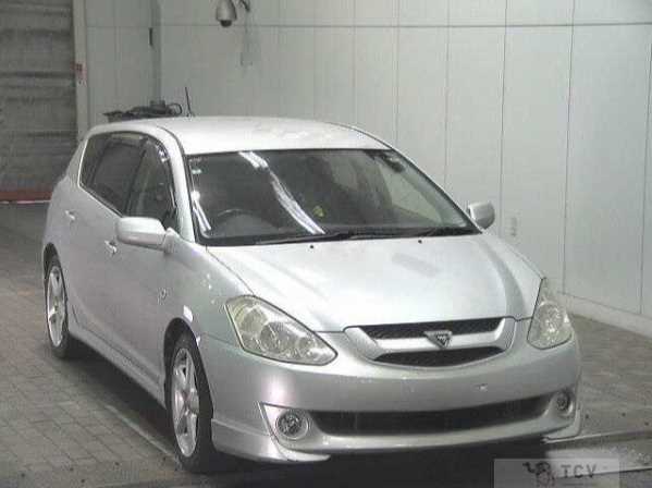 2004 Toyota Caldina