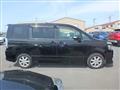 2007 Toyota Voxy