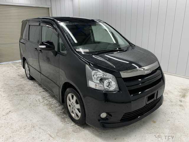 2008 Toyota Noah