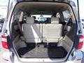 2003 Toyota Alphard