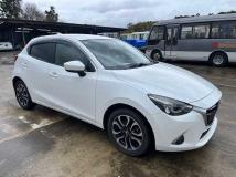 2017 Mazda Demio