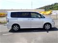 2009 Toyota Voxy