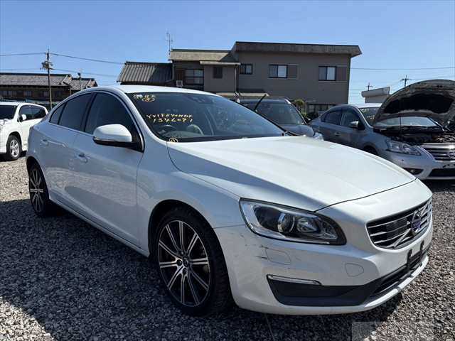 2015 Volvo S60