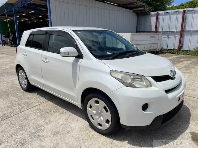 2007 Toyota IST