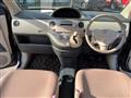 2013 Toyota Sienta