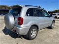 2004 Toyota RAV4