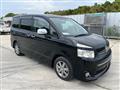 2009 Toyota Voxy