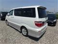 2003 Toyota Alphard