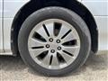 2004 Toyota Alphard
