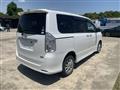 2010 Toyota Voxy