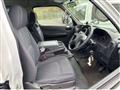 2008 Nissan Caravan Bus