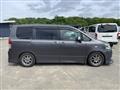 2009 Toyota Noah