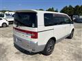 2007 Mitsubishi Delica D5