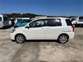 2008 Toyota Raum