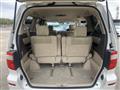 2004 Toyota Alphard