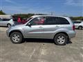 2000 Toyota RAV4