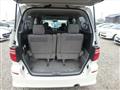 2007 Toyota Alphard