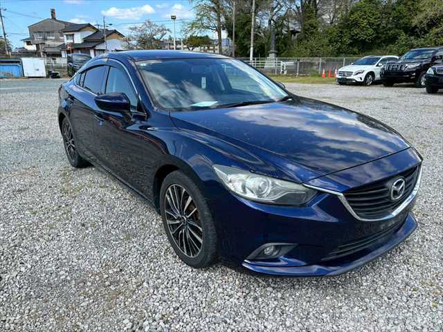 2013 Mazda Atenza