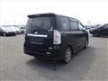 2009 Toyota Voxy