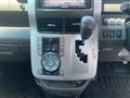2010 Toyota Voxy