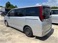 2015 Toyota Noah