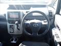 2009 Toyota Voxy
