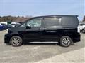 2013 Toyota Voxy