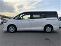 2014 Toyota Voxy
