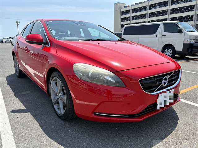 2013 Volvo V40