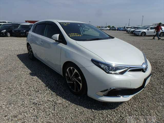 2015 Toyota Auris