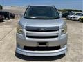 2007 Toyota Noah