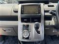 2007 Toyota Noah