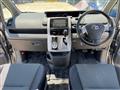 2007 Toyota Noah