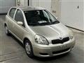 2002 Toyota Vitz