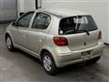 2002 Toyota Vitz