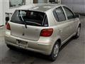2002 Toyota Vitz